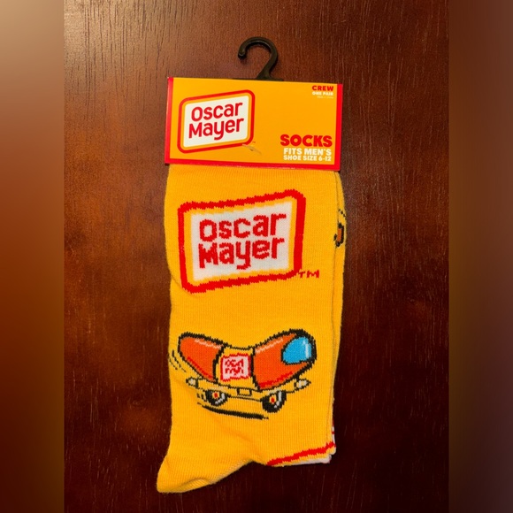 OSCAR MAYER NOVELTY CREW SOCKS NWT MEN’S SHOE SIZE 6-12 - Picture 1 of 2